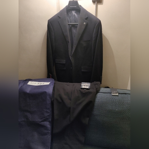 Brand new black two piece suit 42S 36/32 - Picture 2 of 3